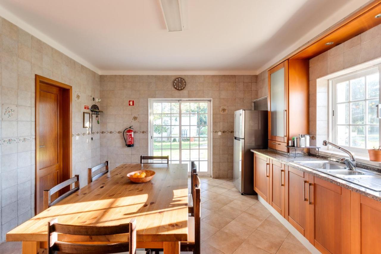 Na Quinta- Alojamento Rural Com Piscina De Agua Salgada Poceirao Exteriör bild