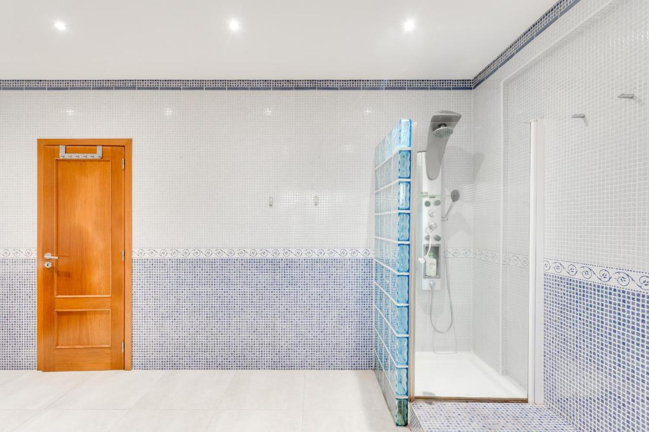 Na Quinta- Alojamento Rural Com Piscina De Agua Salgada Poceirao Exteriör bild