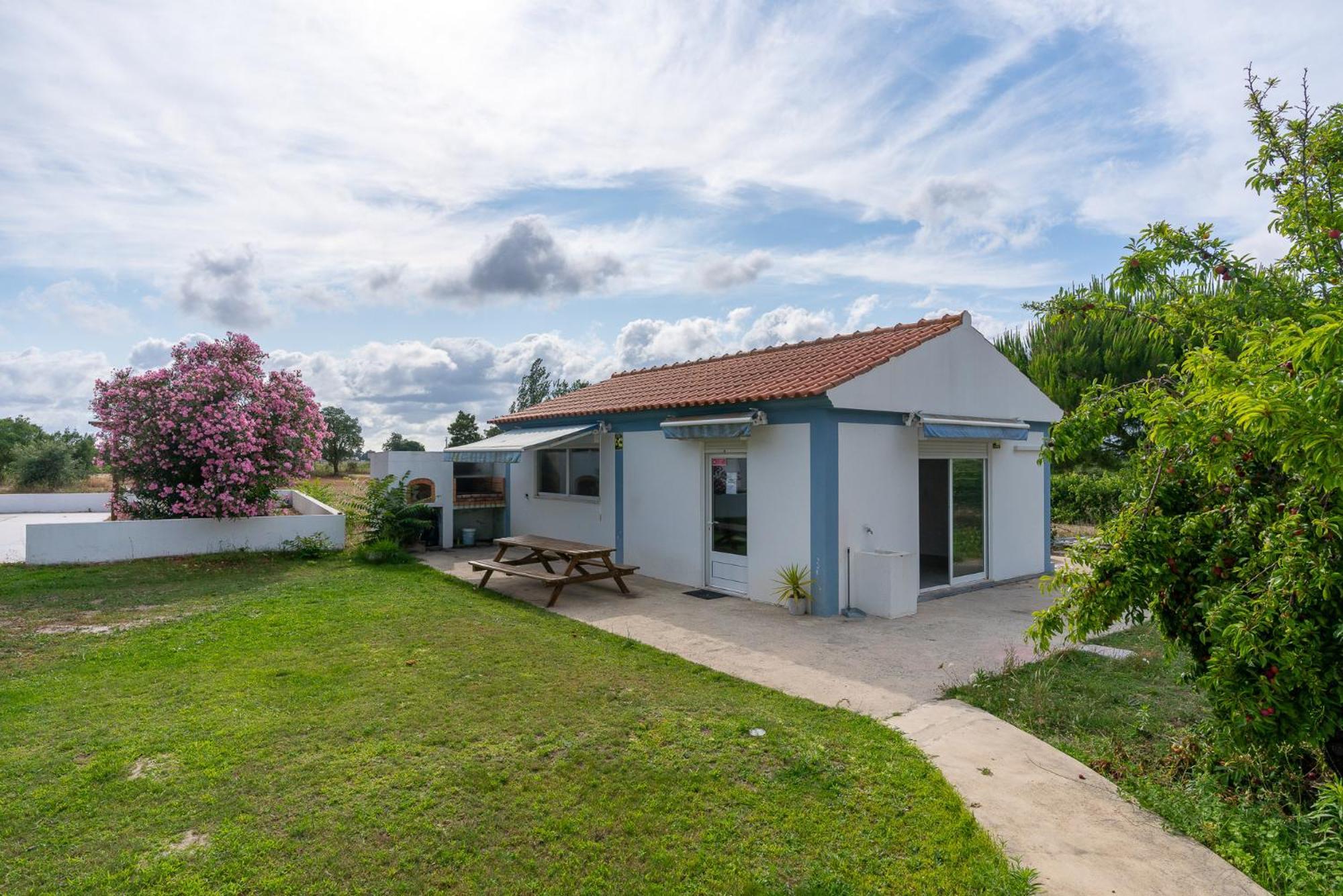 Na Quinta- Alojamento Rural Com Piscina De Agua Salgada Poceirao Exteriör bild